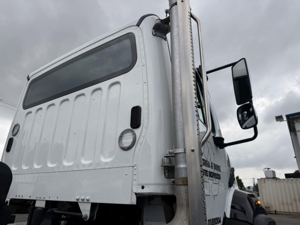 2025 Freightliner 114SD Tandem Axle Roll-Off Truck