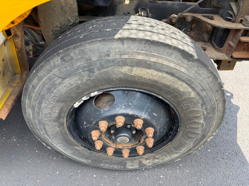 2009 Ford F-750 Terex Commander 4045 Digger Derrick