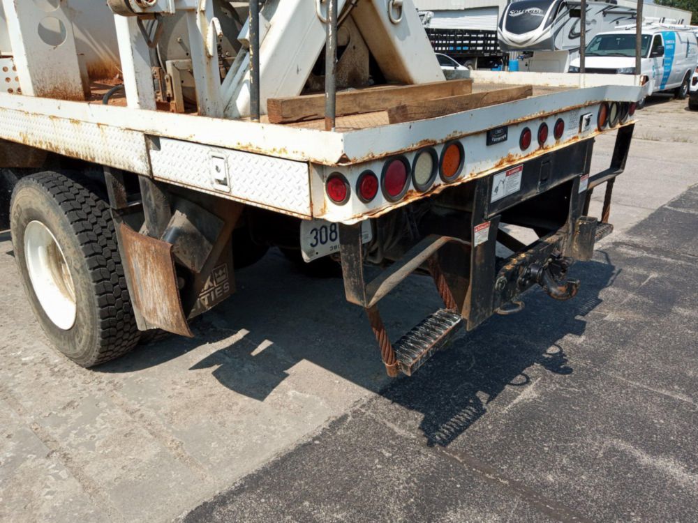 2006 Int'l 7400 4x4 Terex Commander 5045 Digger Derrick Truck