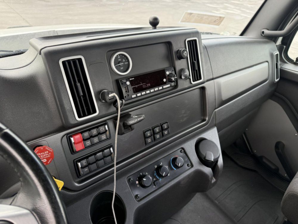 2025 Freightliner 114SD Tandem Axle Roll-Off Truck