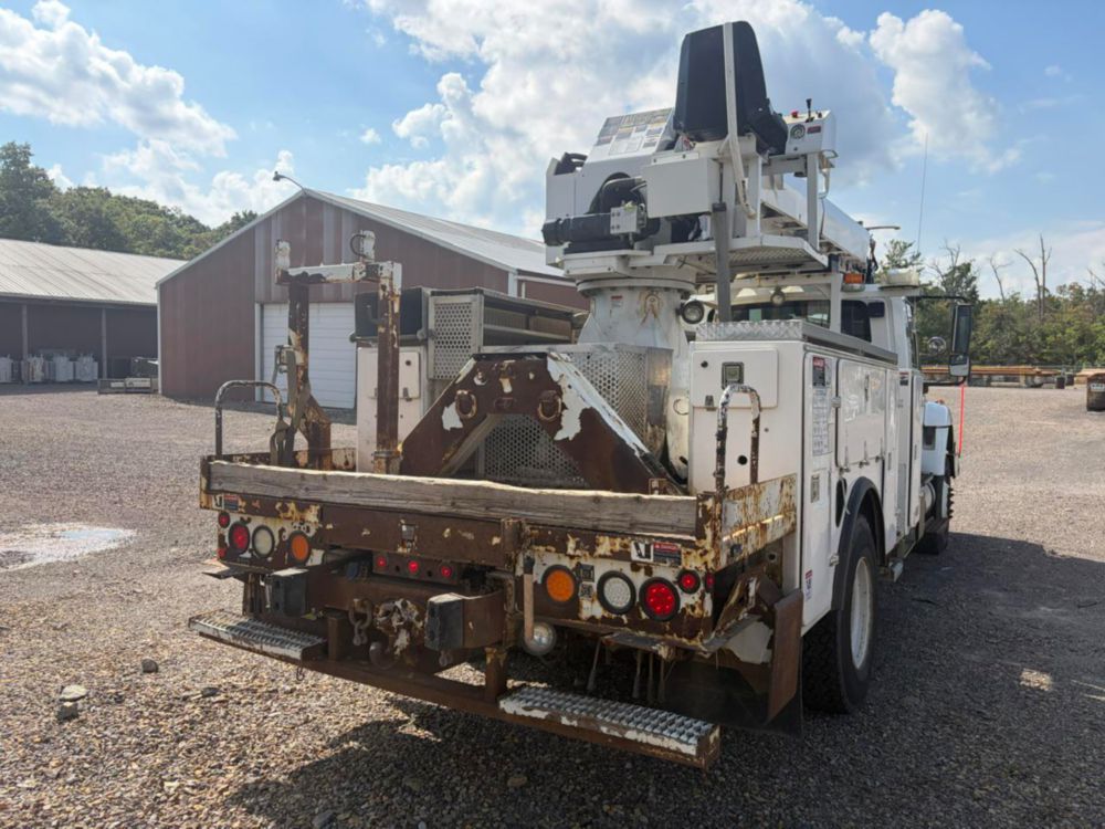 2012 Int'l 7300 4x2 Altec DC47BR Digger Derrick Truck