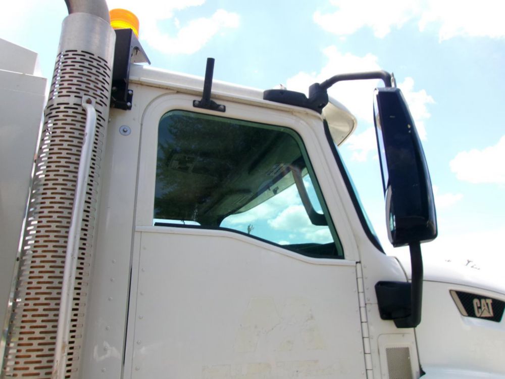 2016 Tandem Urban X Premier 6yrd Vacuum Truck