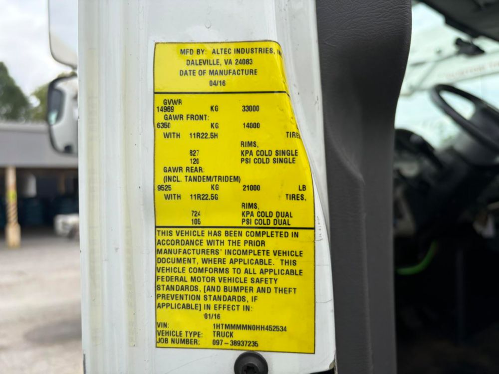 2017 Int'l 4300 Altec AA55 Material Handler Bucket Truck