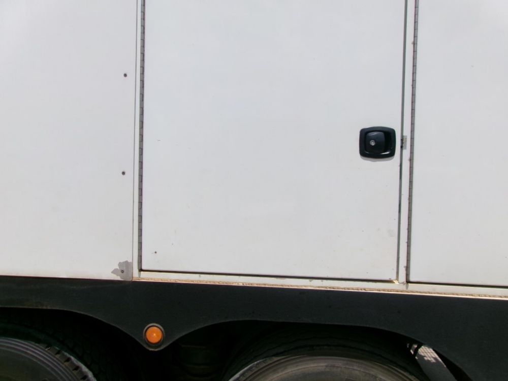 2016 Tandem Urban X Premier 6yrd Vacuum Truck
