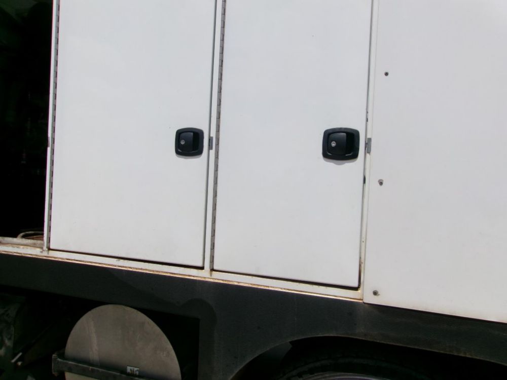 2016 Tandem Urban X Premier 6yrd Vacuum Truck