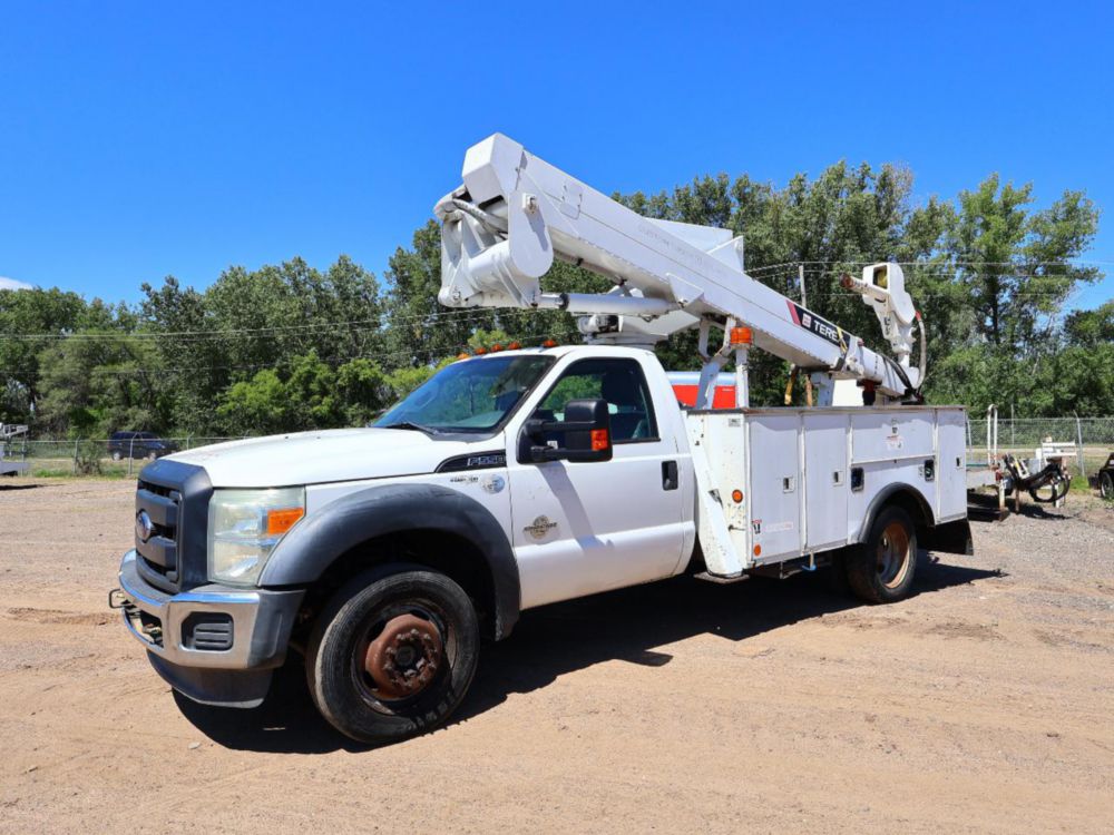 2016 Ford F-550 Terex LTM-40 Material Handler Bucket Truck