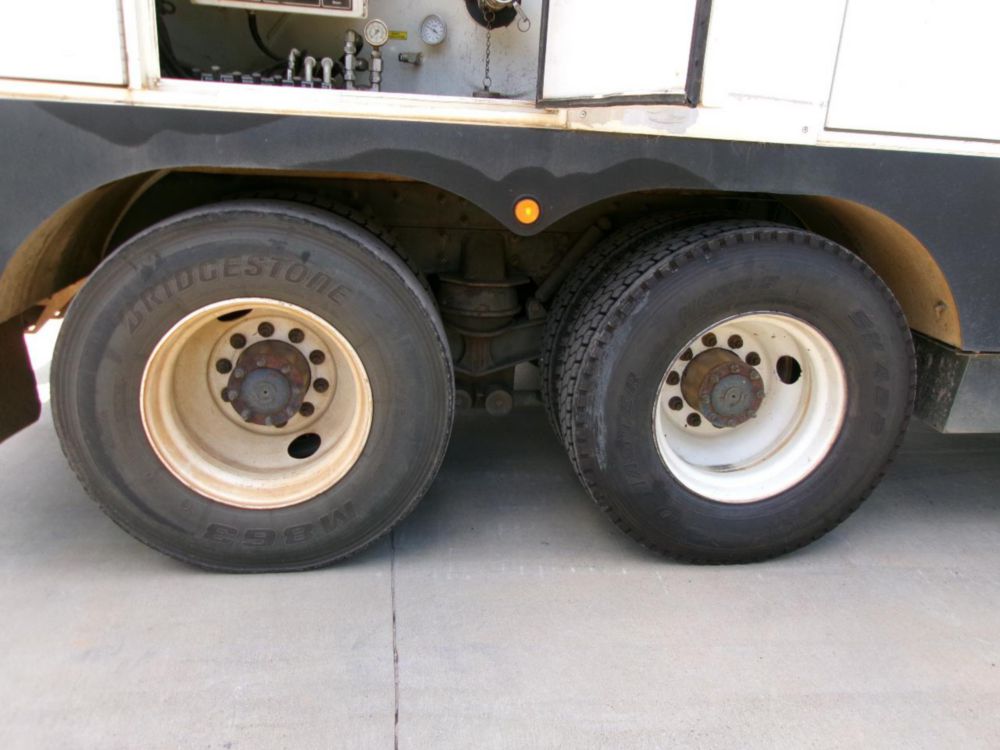 2016 Tandem Urban X Premier 6yrd Vacuum Truck