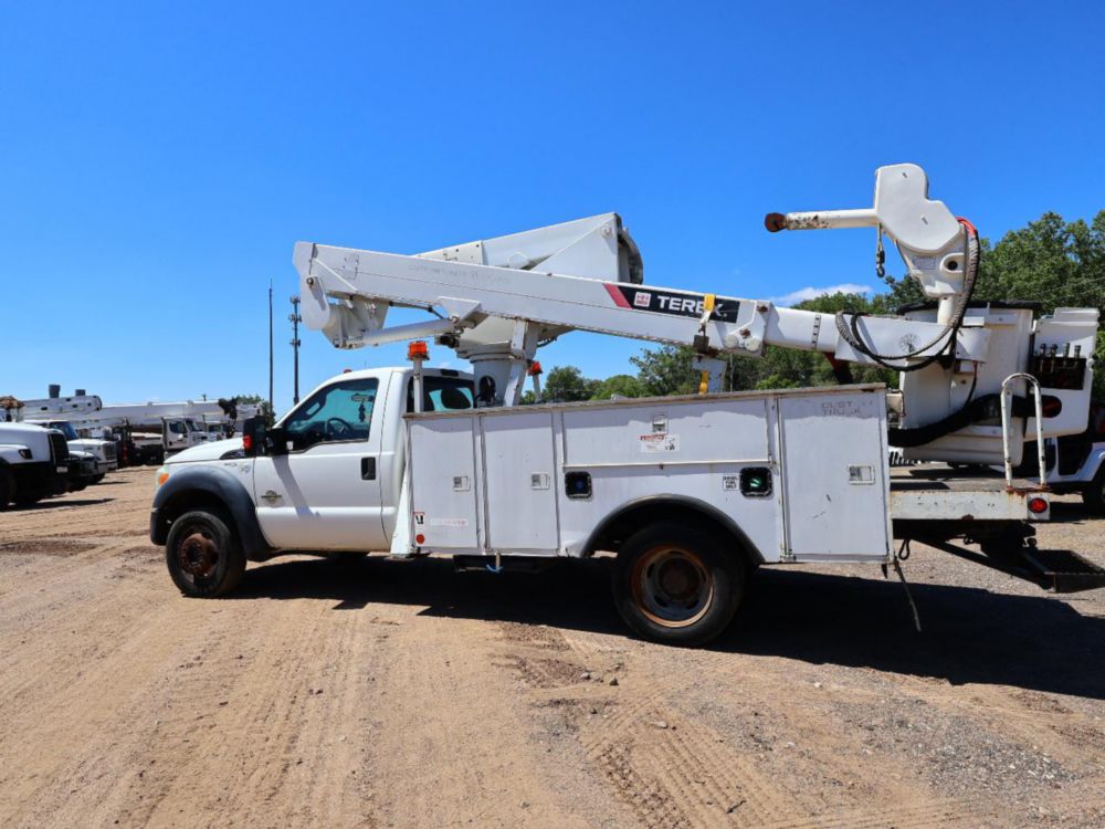 2016 Ford F-550 Terex LTM-40 Material Handler Bucket Truck