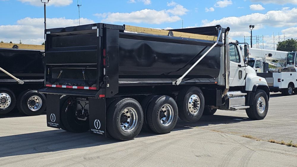 2024 Freightliner 114SD 8x4 Load King 16 Ft. Dump Truck