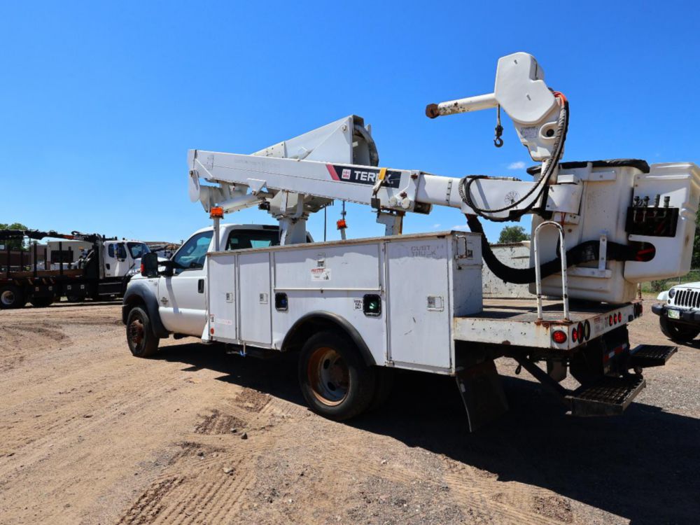 2016 Ford F-550 Terex LTM-40 Material Handler Bucket Truck