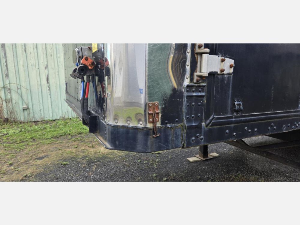 1991 30' Great Dane Single Axle Trailer