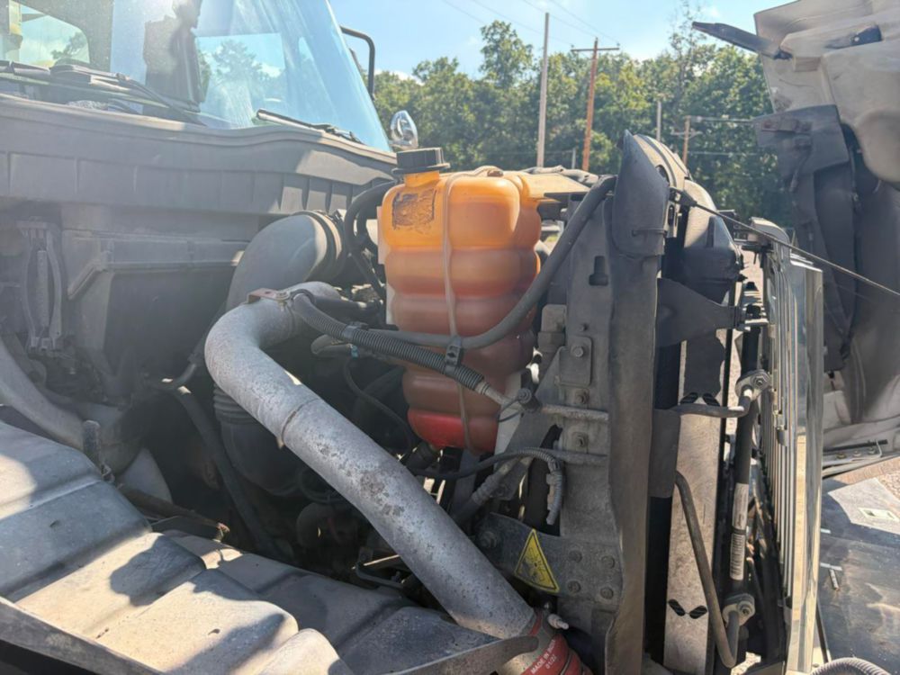 2012 Int'l 7300 4x2 Altec DC47BR Digger Derrick Truck