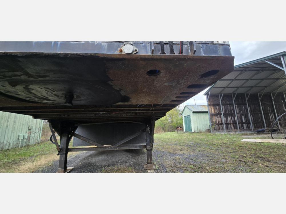 1991 30' Great Dane Single Axle Trailer