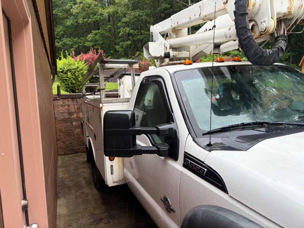 2012 Ford F-550 Powerstroke 4x2 Altec Bucket Truck