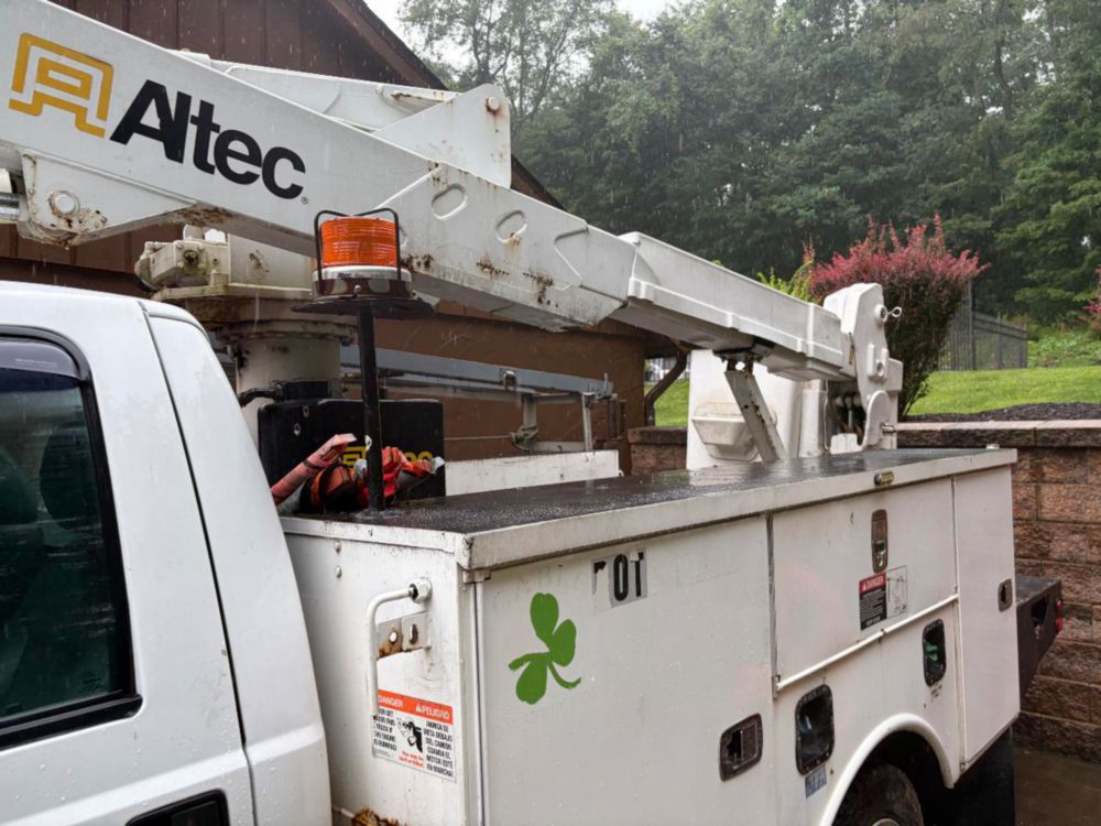 2012 Ford F-550 Powerstroke 4x2 Altec Bucket Truck