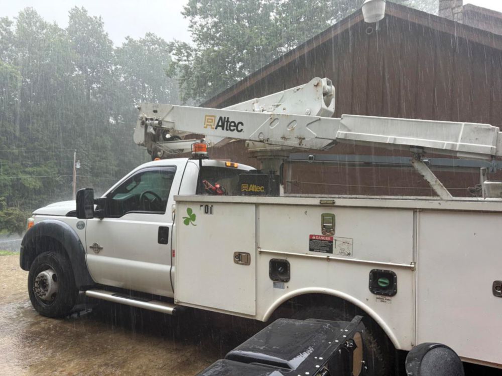 2012 Ford F-550 Powerstroke 4x2 Altec Bucket Truck