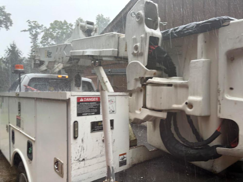 2012 Ford F-550 Powerstroke 4x2 Altec Bucket Truck