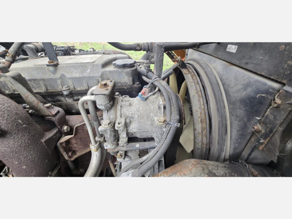2007 GMC T-6500 Diesel 4x2 Box Truck