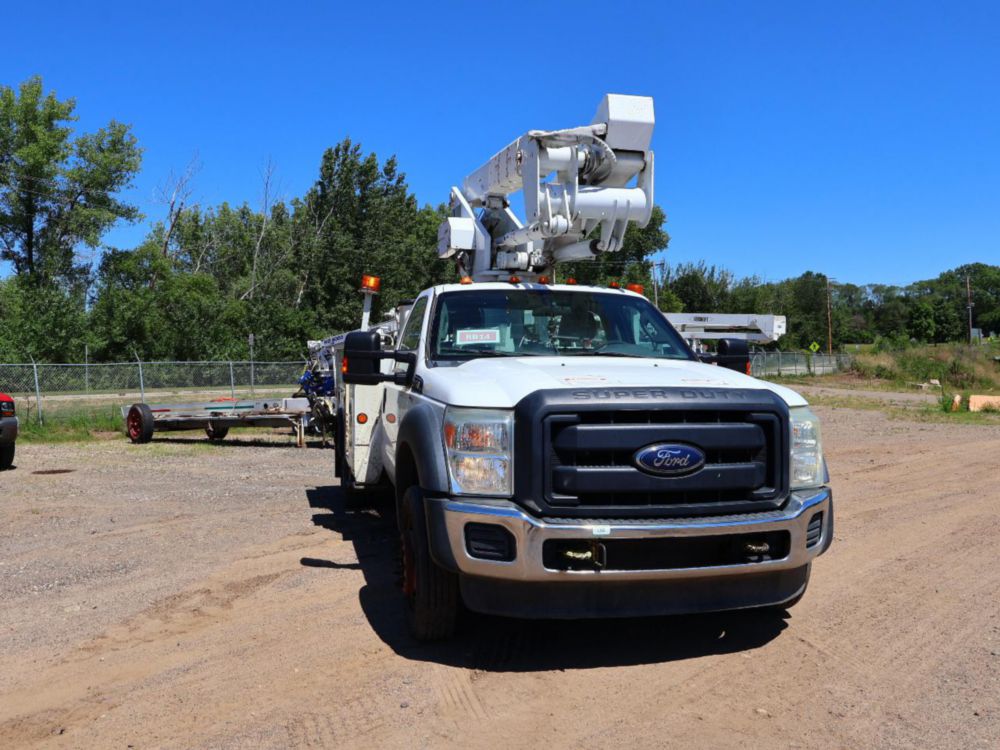 2016 Ford F-550 Terex LTM-40 Material Handler Bucket Truck