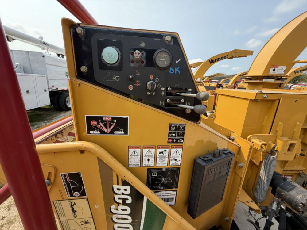 2019 Vermeer BC-900XL Brush Chipper