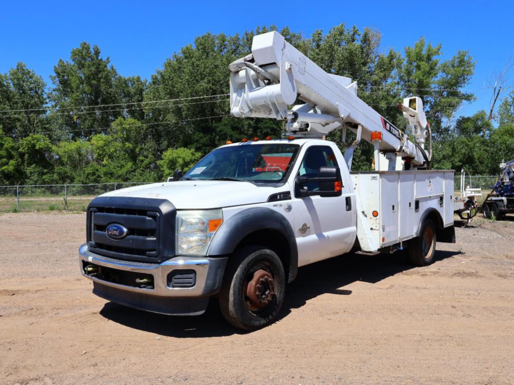 2016 Ford F-550 Terex LTM-40 Material Handler Bucket Truck