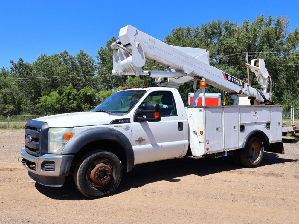 2016 Ford F-550 Terex LTM-40 Material Handler Bucket Truck
