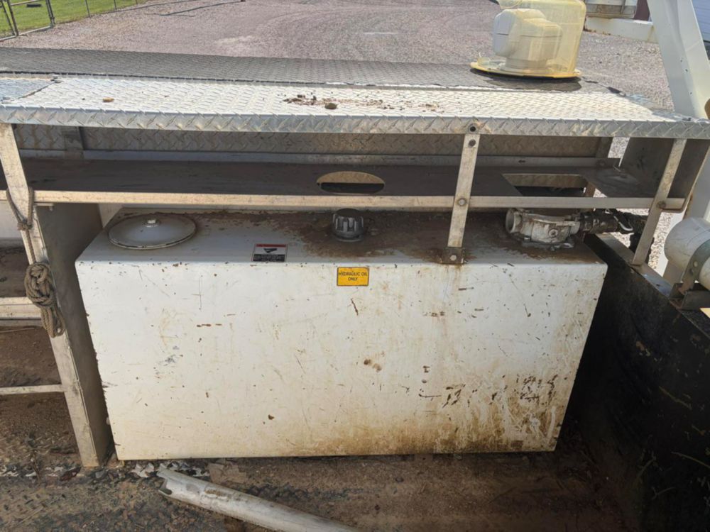 2012 Int'l 7300 4x2 Altec DC47BR Digger Derrick Truck