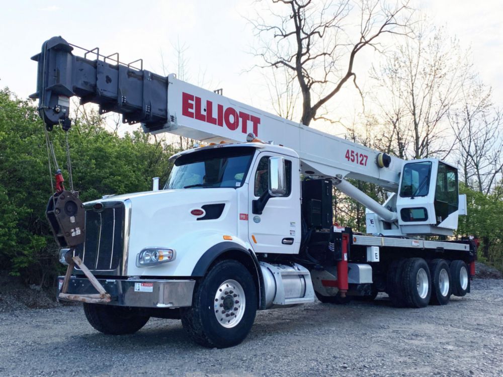 2015 Peterbilt 567 8x4 Elliott 45127 Boom Truck