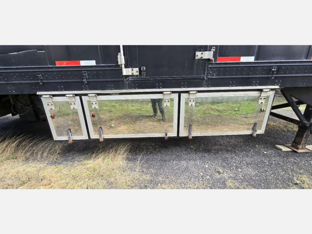 1991 30' Great Dane Single Axle Trailer