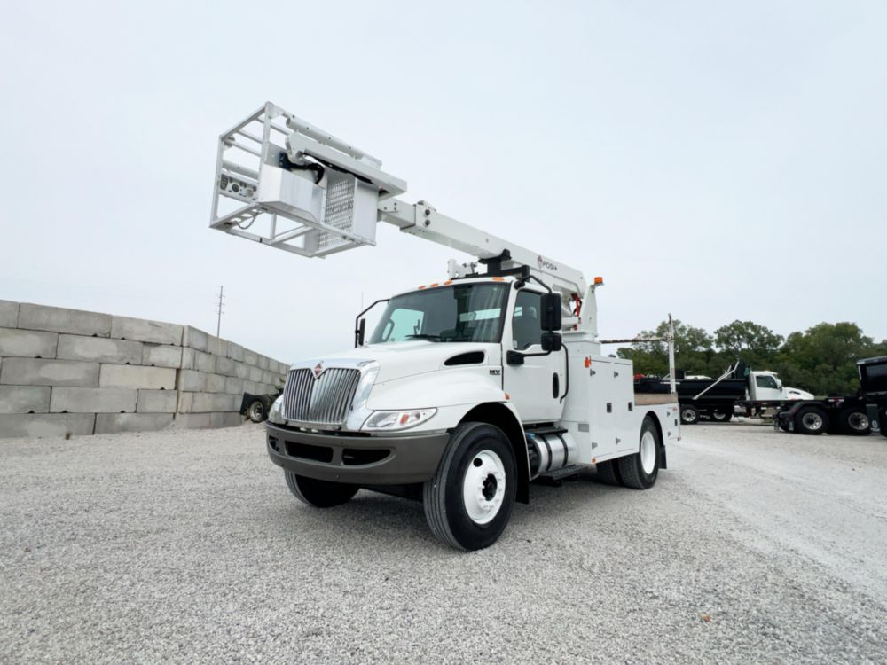 2023 International MV607 4x2 Posi+ 800-40 Cable Placer