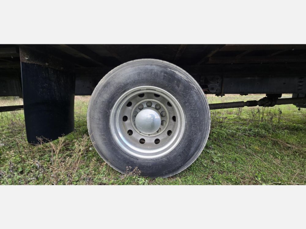 2007 GMC T-6500 Diesel 4x2 Box Truck