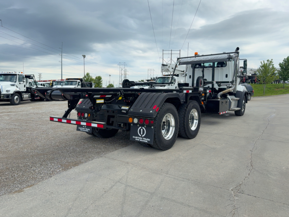 2027 Freightliner 114SD 6x4 Galbreath U5-OR-174 Roll-Off Truck