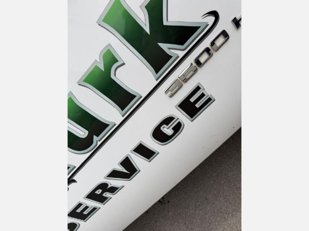 2009 Chevy Silverado 3500 HD 4x4 Knapheide KUV Service Truck