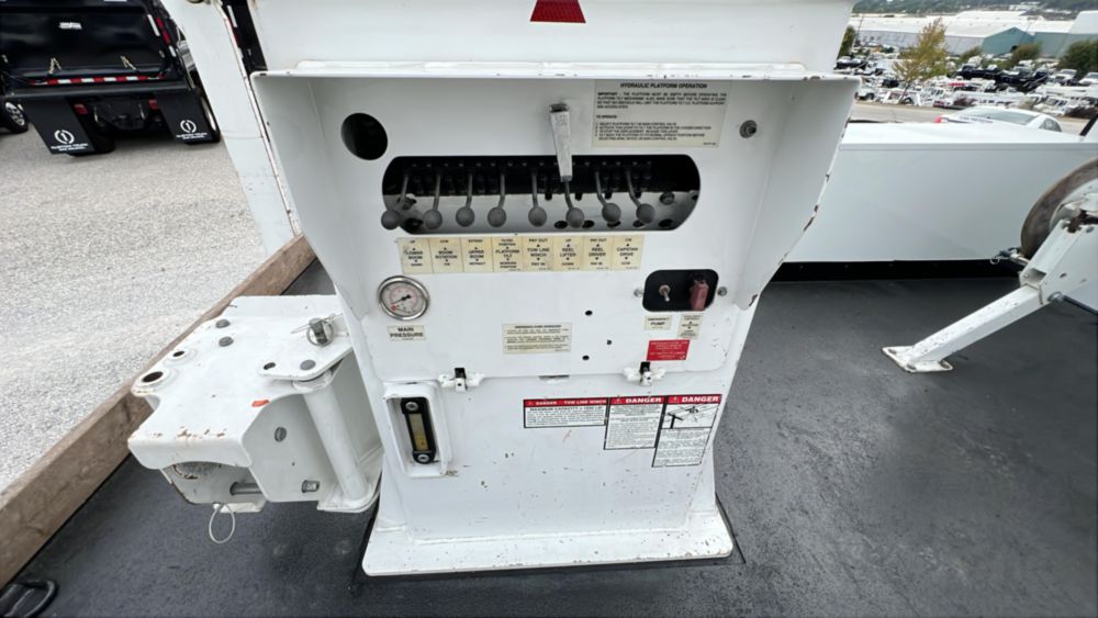 2023 International MV607 4x2 Posi+ 800-40 Cable Placer