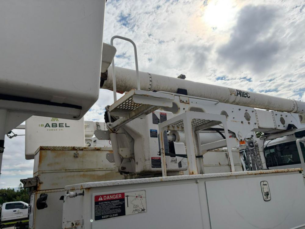 2017 Int'l 4300 Altec AA55 Material Handler Bucket Truck