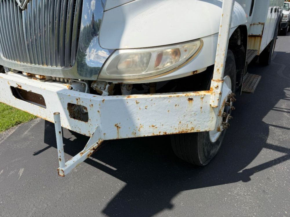 2002 Int'l 4300 Terex Bucket Truck