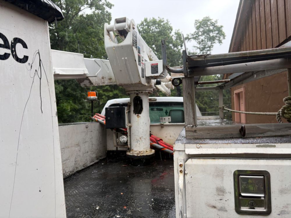 2012 Ford F-550 Powerstroke 4x2 Altec Bucket Truck