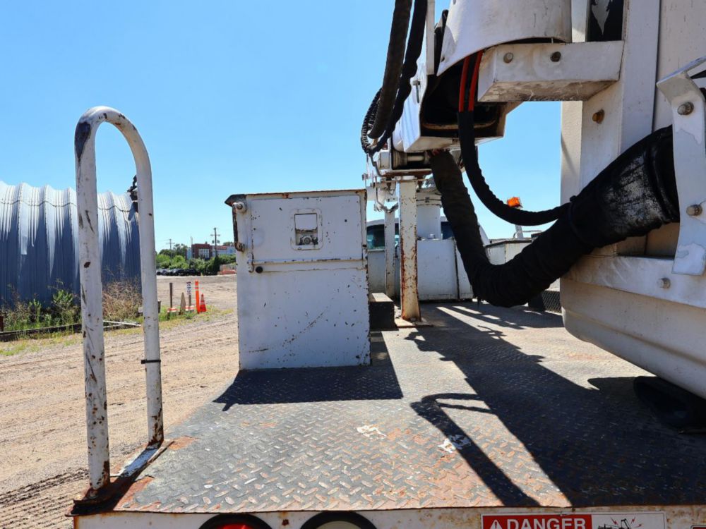 2016 Ford F-550 Terex LTM-40 Material Handler Bucket Truck