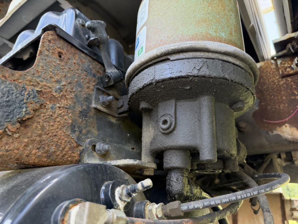 2002 Int'l 4300 Terex Bucket Truck