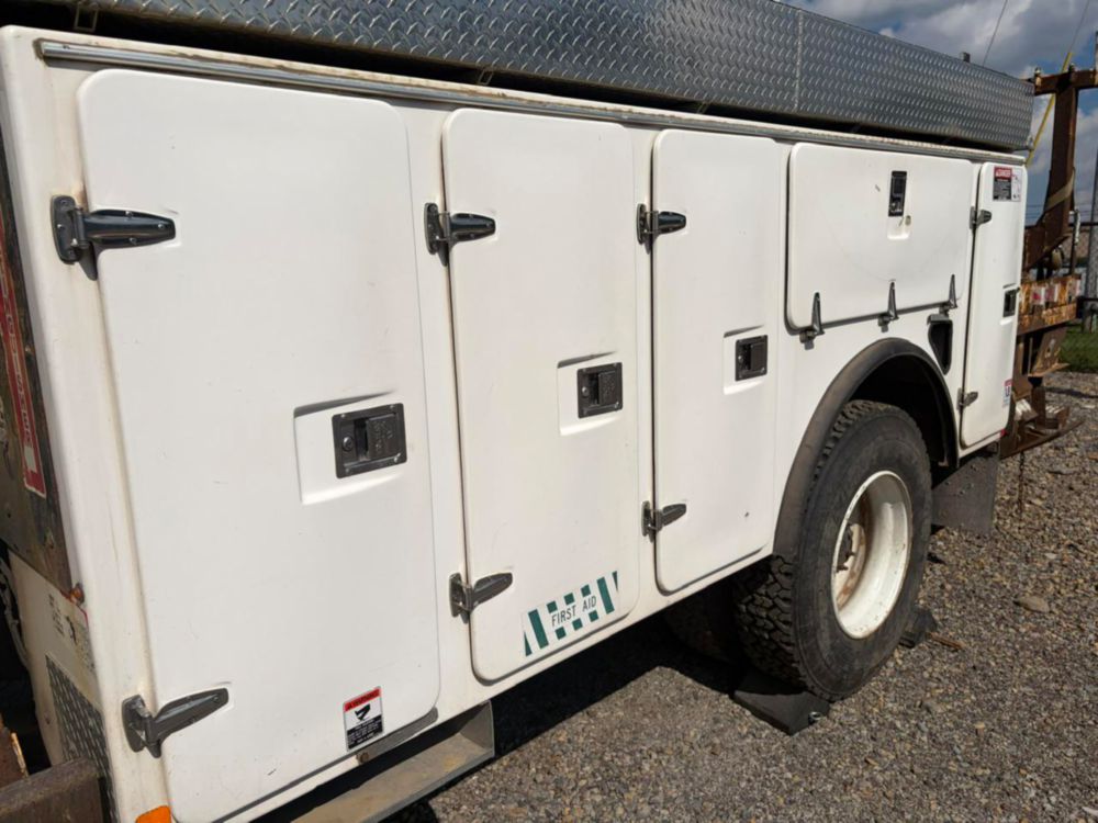 2012 Int'l 7300 4x2 Altec DC47BR Digger Derrick Truck