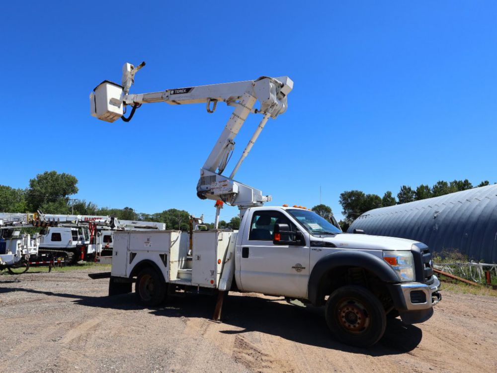 2016 Ford F-550 Terex LTM-40 Material Handler Bucket Truck
