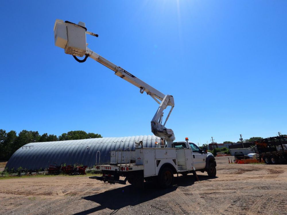 2016 Ford F-550 Terex LTM-40 Material Handler Bucket Truck