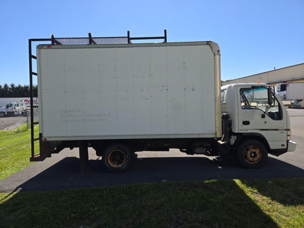 2007  GMC W-3500 Box Truck