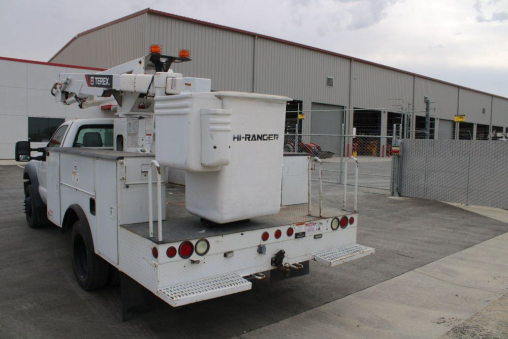 2015 Ford F-550 4x4 Terex LT-40 Bucket Truck