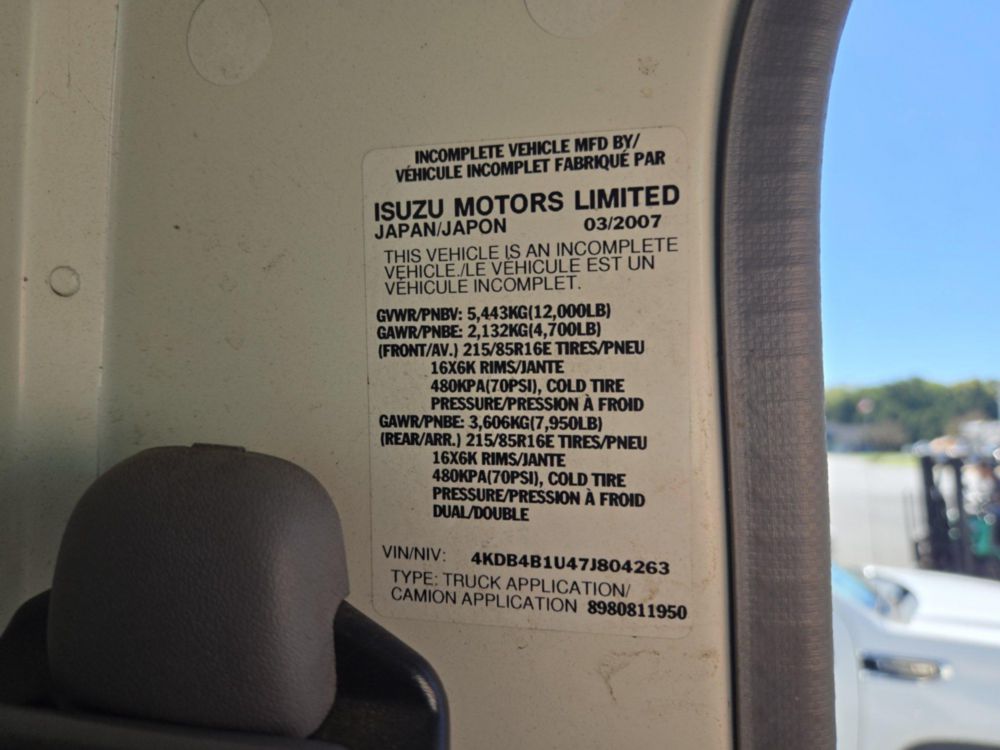 2007  GMC W-3500 Box Truck