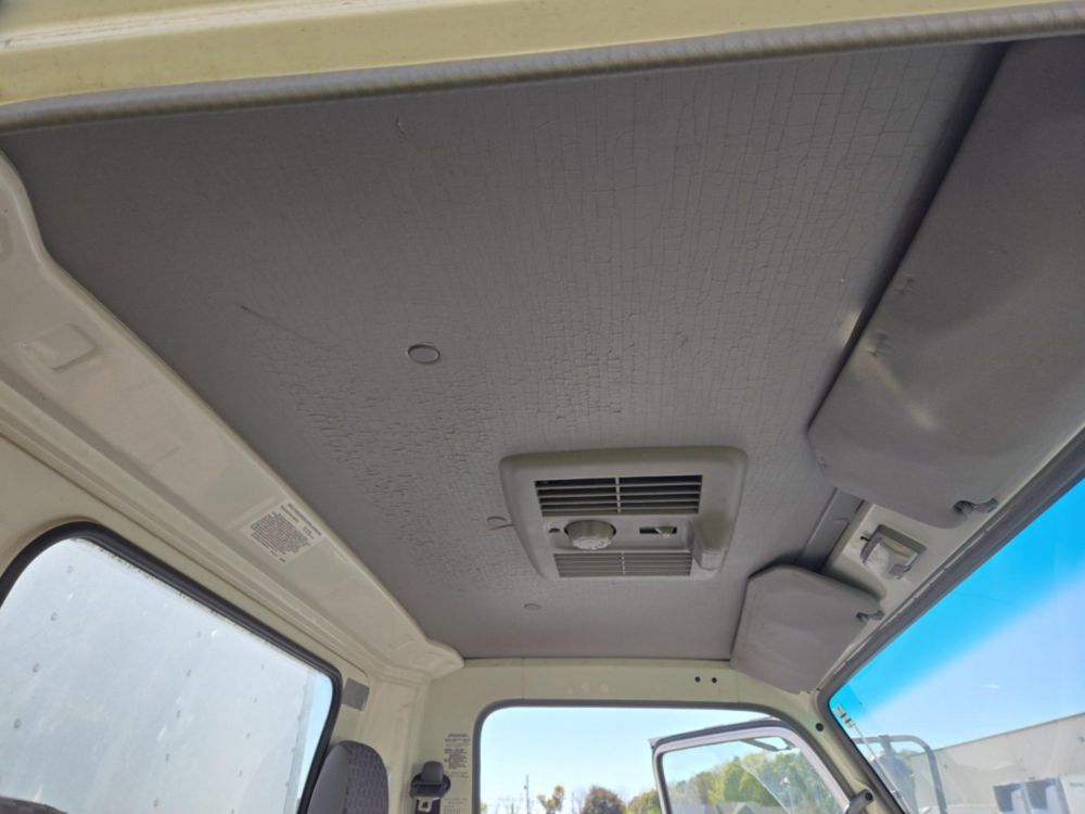 2007  GMC W-3500 Box Truck