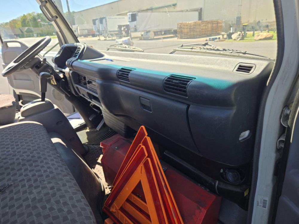 2007  GMC W-3500 Box Truck