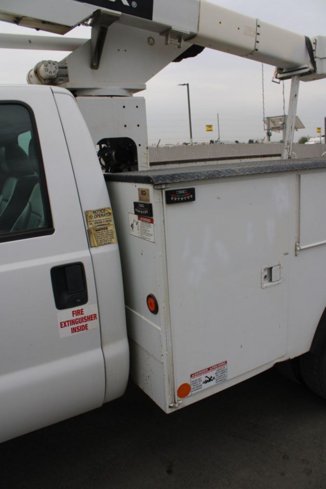 2015 Ford F-550 4x4 Terex LT-40 Bucket Truck
