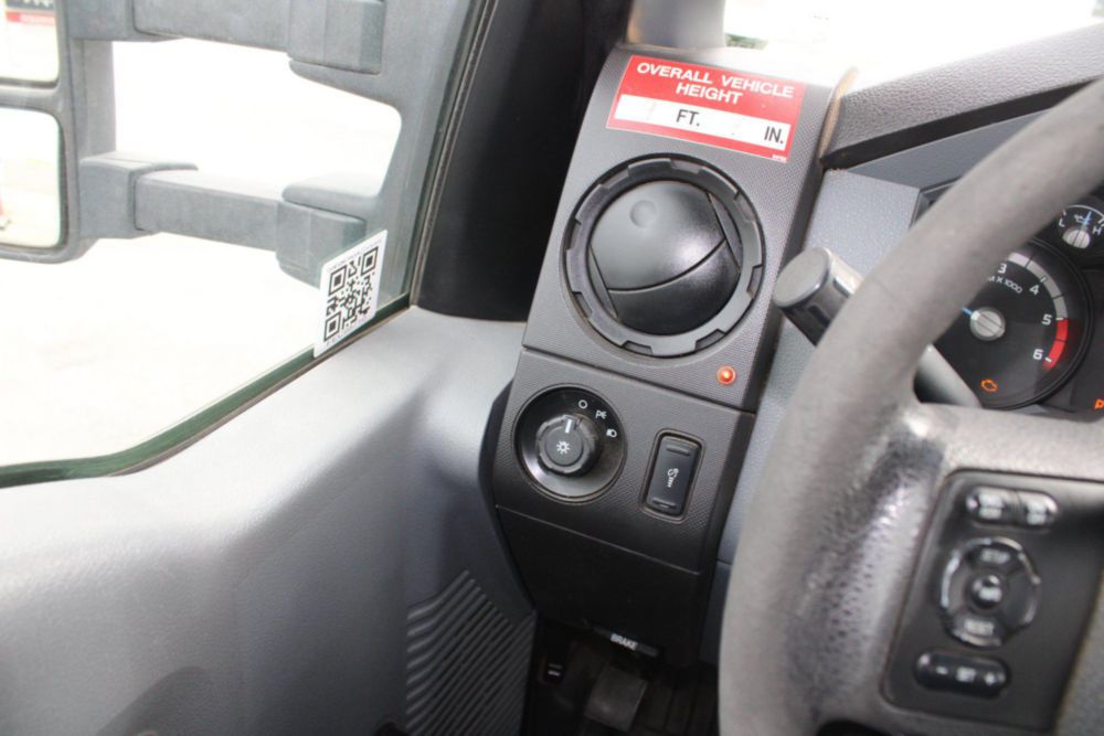 2015 Ford F-550 4x4 Terex LT-40 Bucket Truck