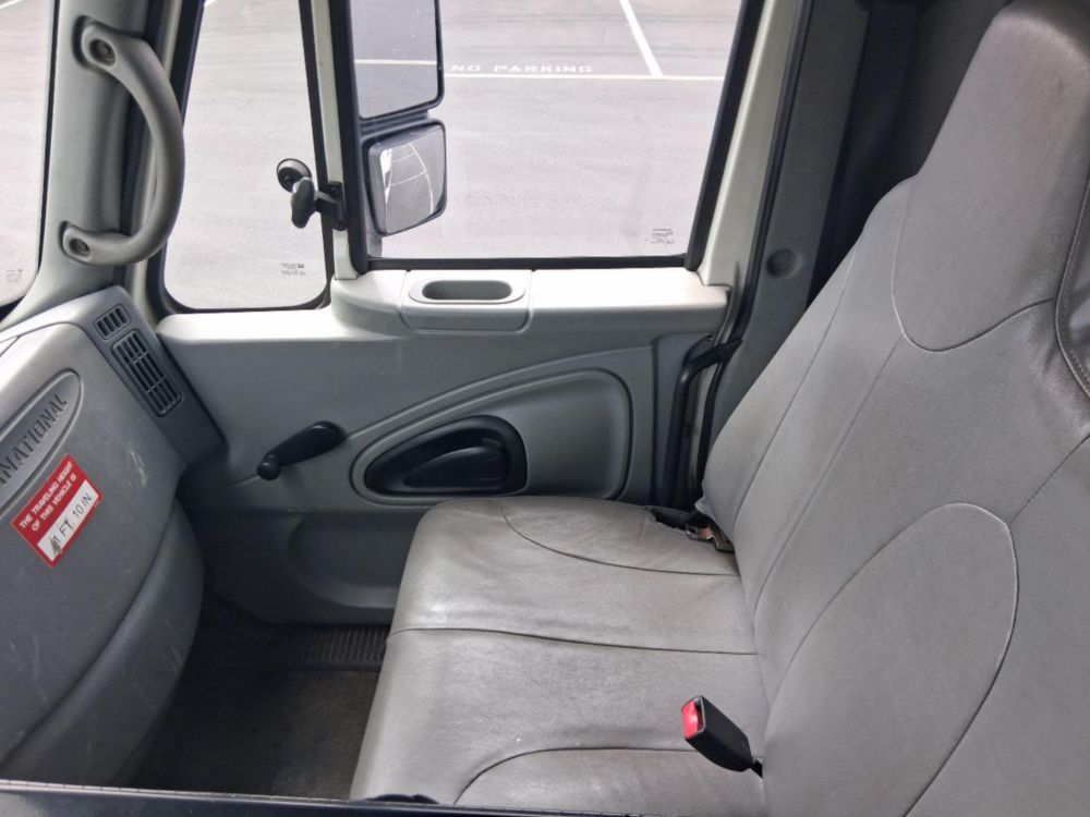 2007 Int'l 4300 Altec Cable Placer Truck